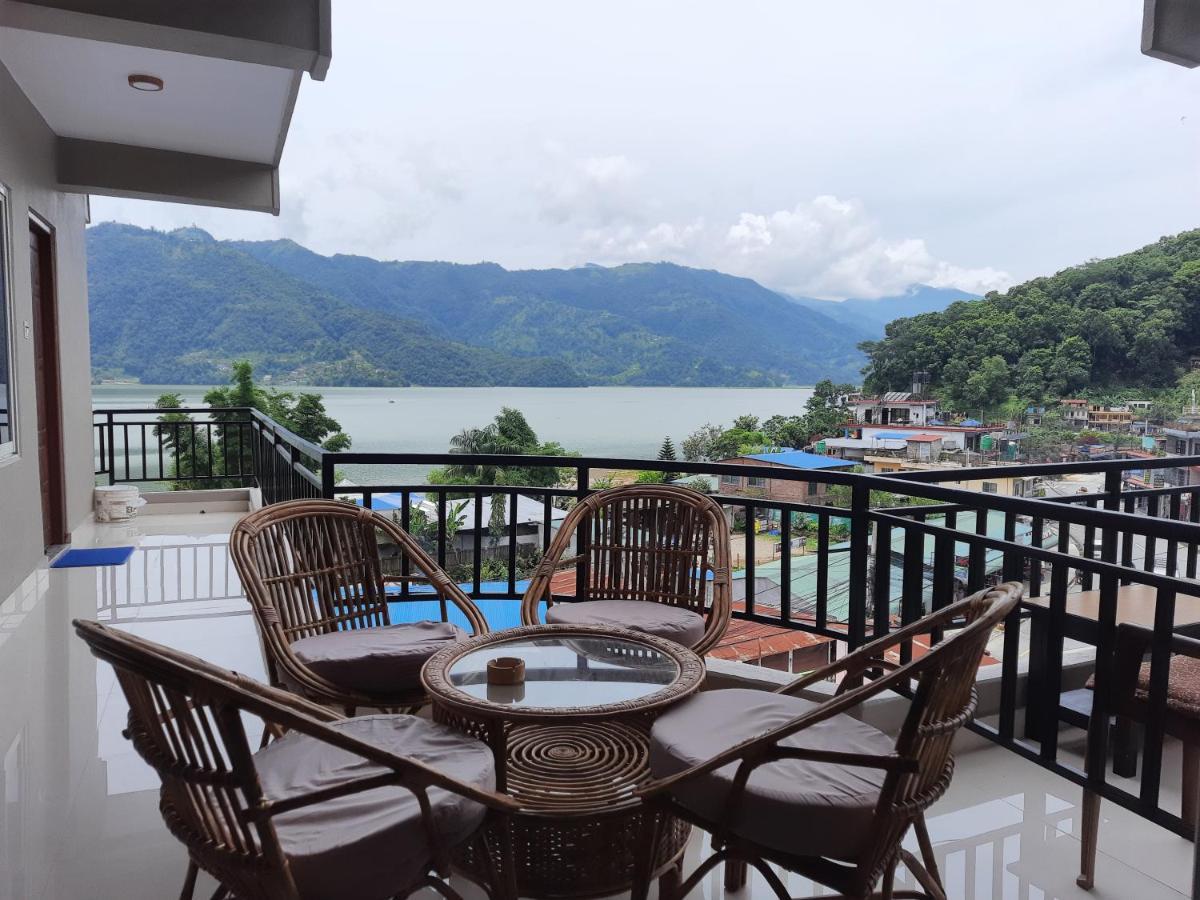 Hotel The Eagle Zone Pokhara Exterior foto