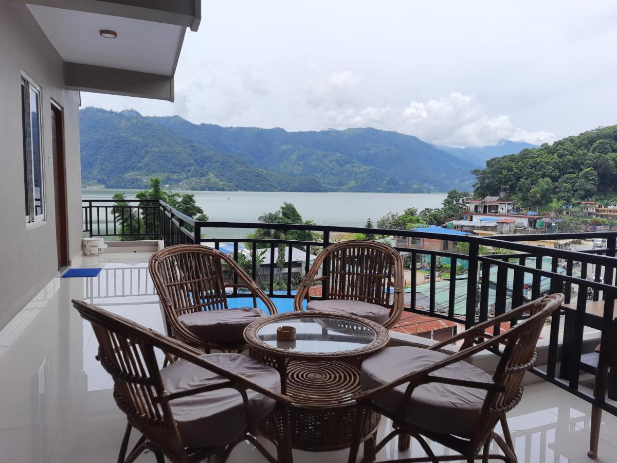 Hotel The Eagle Zone Pokhara Exterior foto