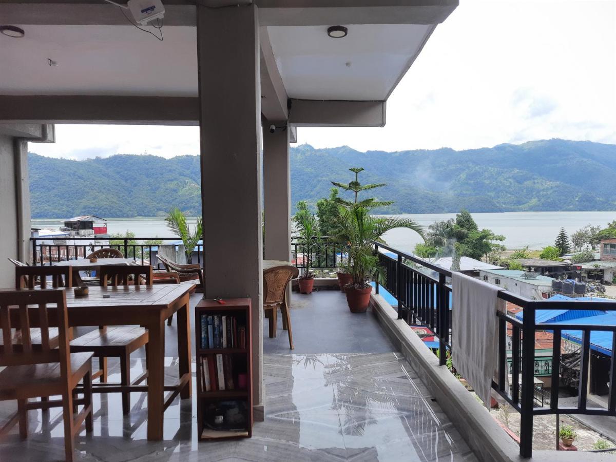 Hotel The Eagle Zone Pokhara Exterior foto